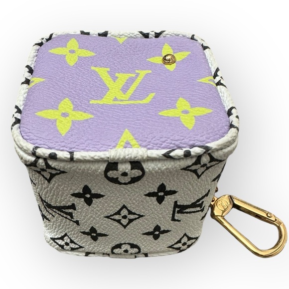 LOUIS VUITTON Monogram Giant Porte Monet Cube Coin Purse / Keychain - Picture 2 of 14
